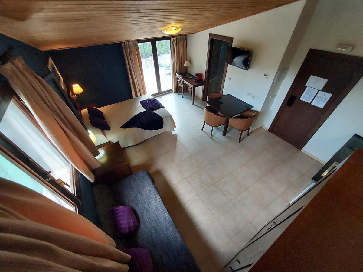 Hotel Masia El Molinete Mora de Rubielos Kültér fotó